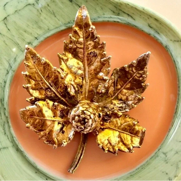 FLORA DANICA EGGERT フローラダニカヴィンテージリーフブローチ FLORA DANICA EGGERT フローラダニカヴィンテージリーフブローチ